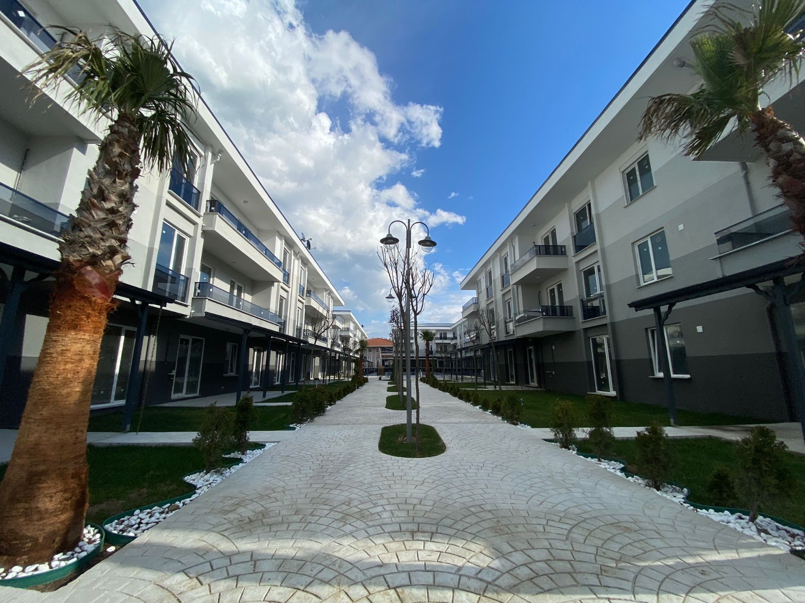 Sakarya karasuda satılık daire - Bega