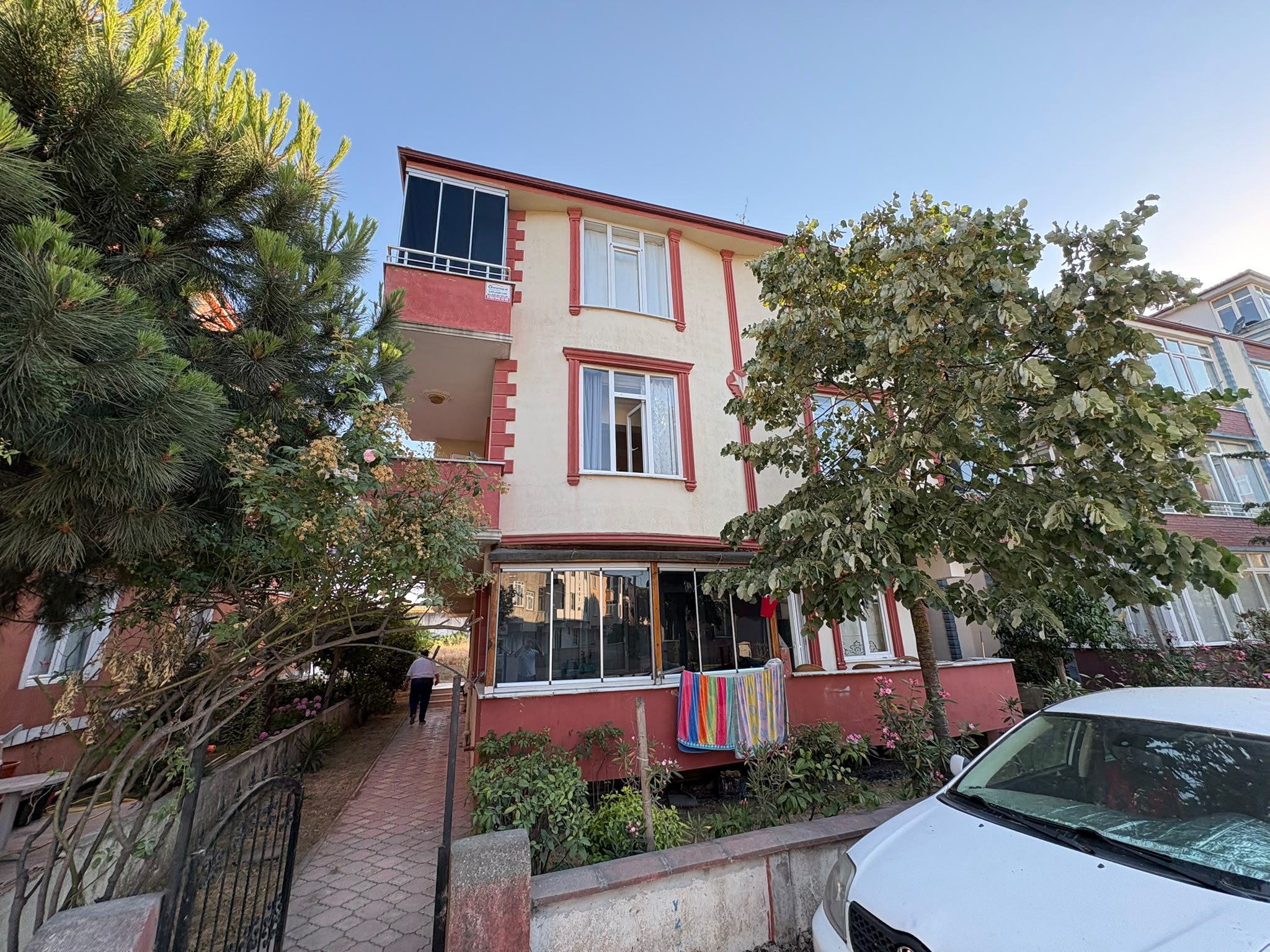 Karasu Satılık Eşyalı Daire