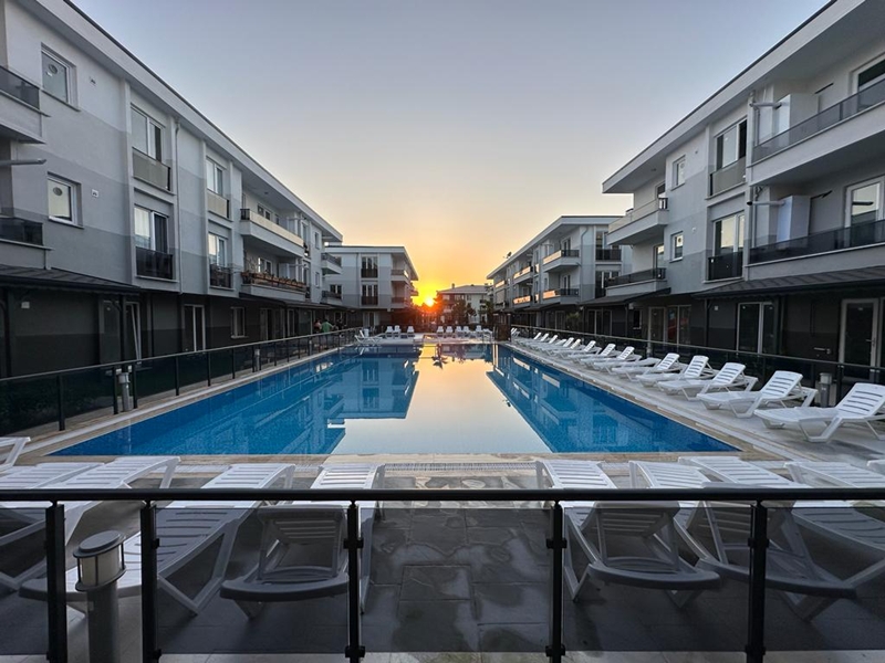 RIVER CITY 4 / TEK VE GERÇEK FİYAT / BAHÇELİ / GÜVENLİKLİ / HAVUZLU / 1+1