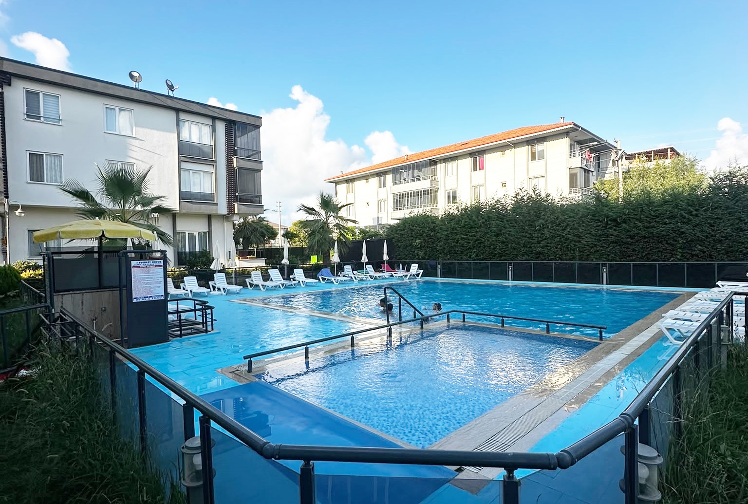 SAKARYA KARASU FLORA  SİTESİNDE SATILIK 2+1 DAİRE